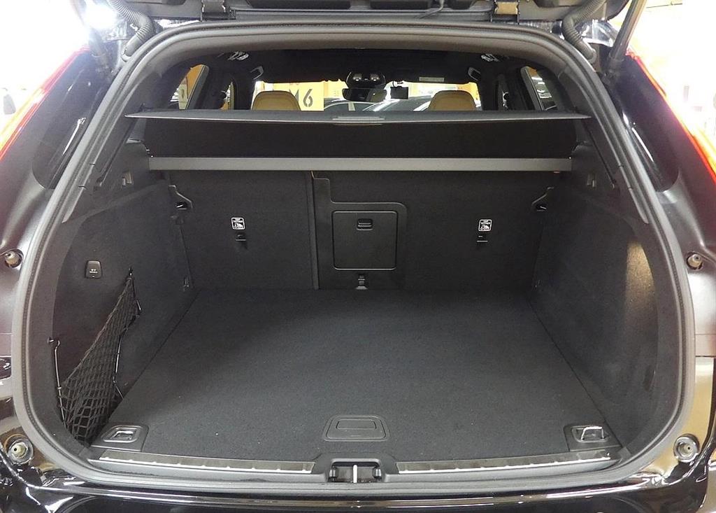 Volvo XC60 - Vista 10