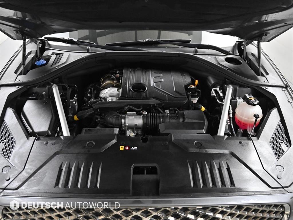 Genesis GV70 - Vista 6