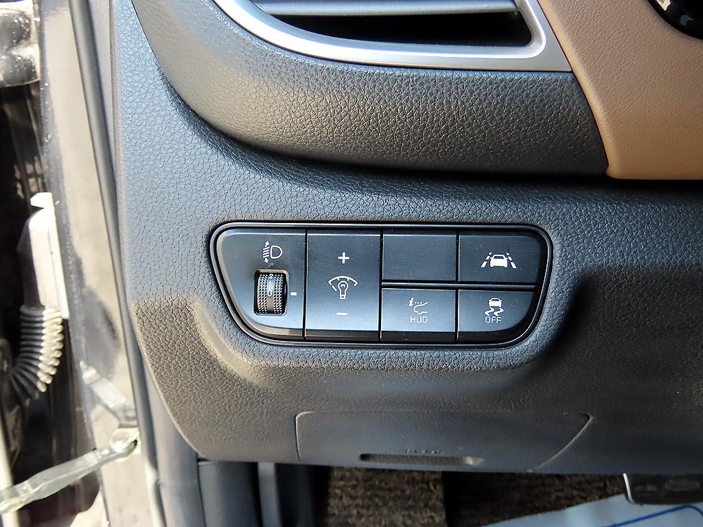 KIA Seltos - Vista 11