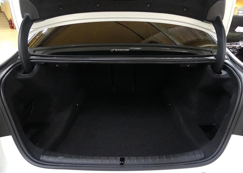 BMW 5 Series - Vista 10