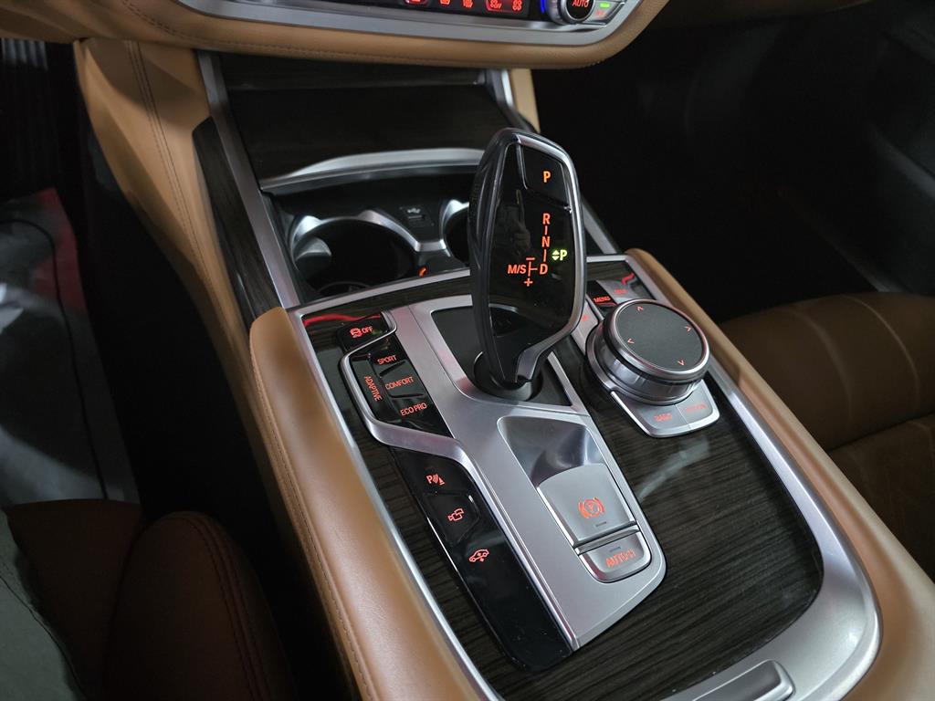 BMW 7 Series 2020 Negro - Importación desde Corea - HF Imports Iquique - Foto 14