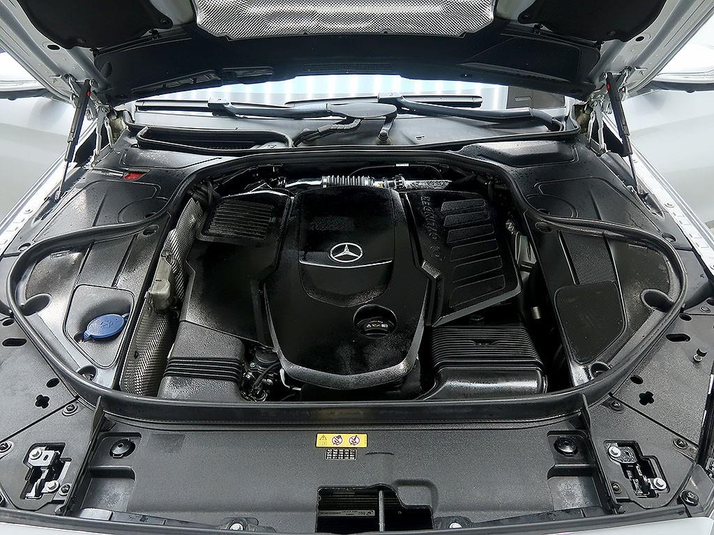 Mercedes Benz S Class 2018 Blanco - Importación desde Corea - HF Imports Iquique - Foto 7