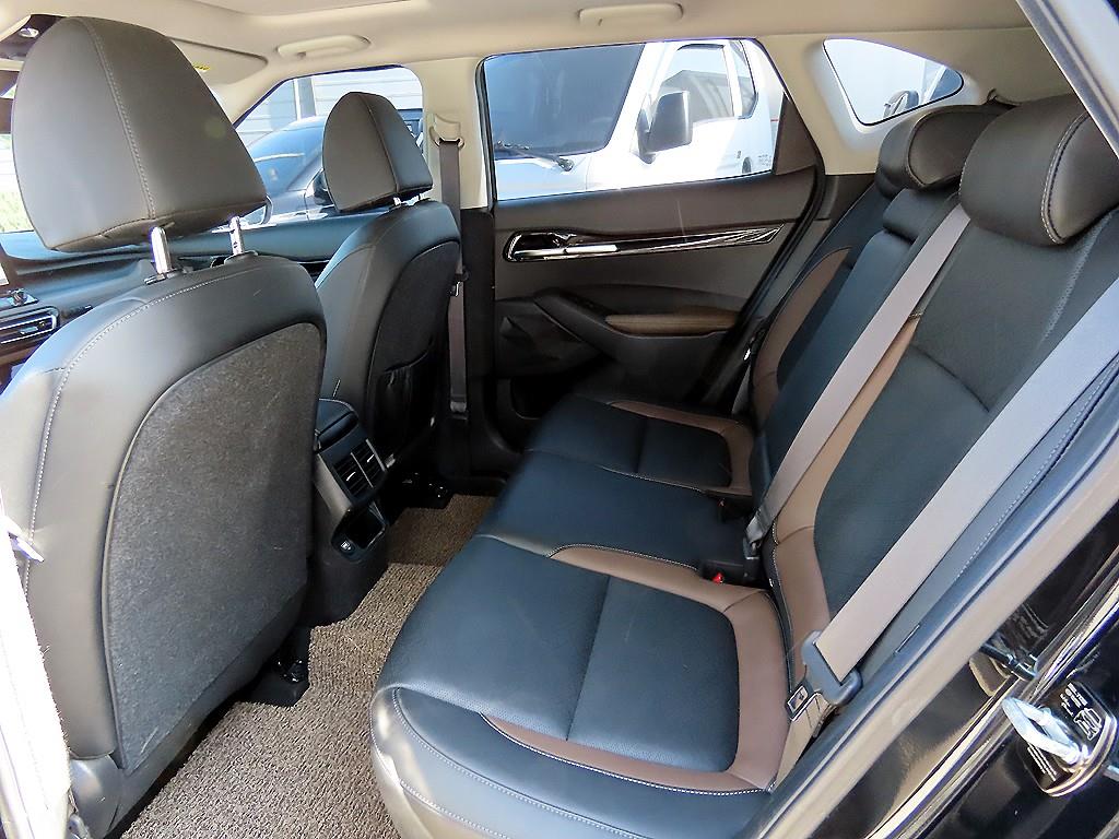 KIA Seltos - Vista 6