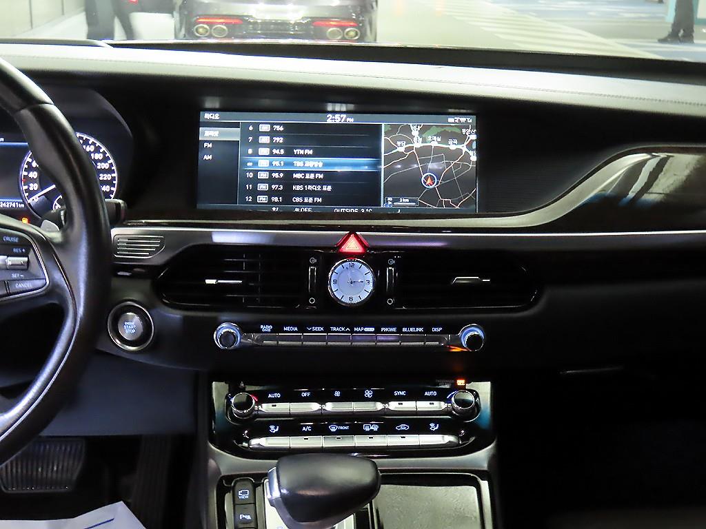 Genesis EQ900 - Vista 11