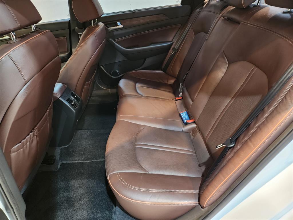 HYUNDAI Sonata - Vista 5