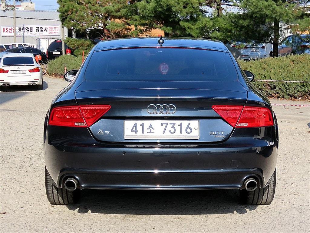 Audi A7 - Vista 4