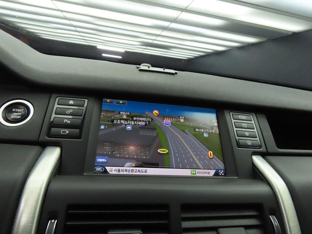 Land Rover Discovery Sports 2016 Blanco - Importación desde Corea - HF Imports Iquique - Foto 13