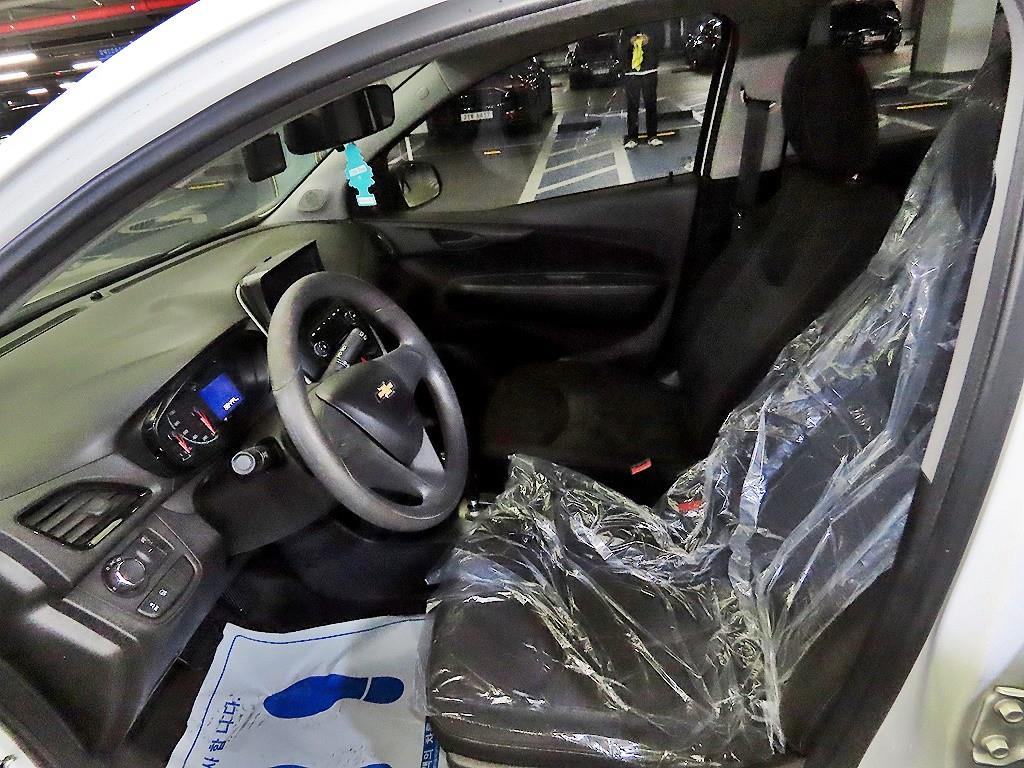 Chevrolet Spark - Vista 6