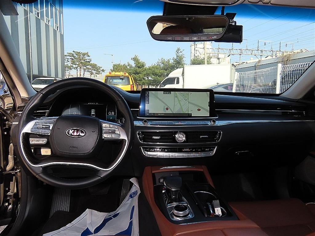 KIA K9 - Vista 7