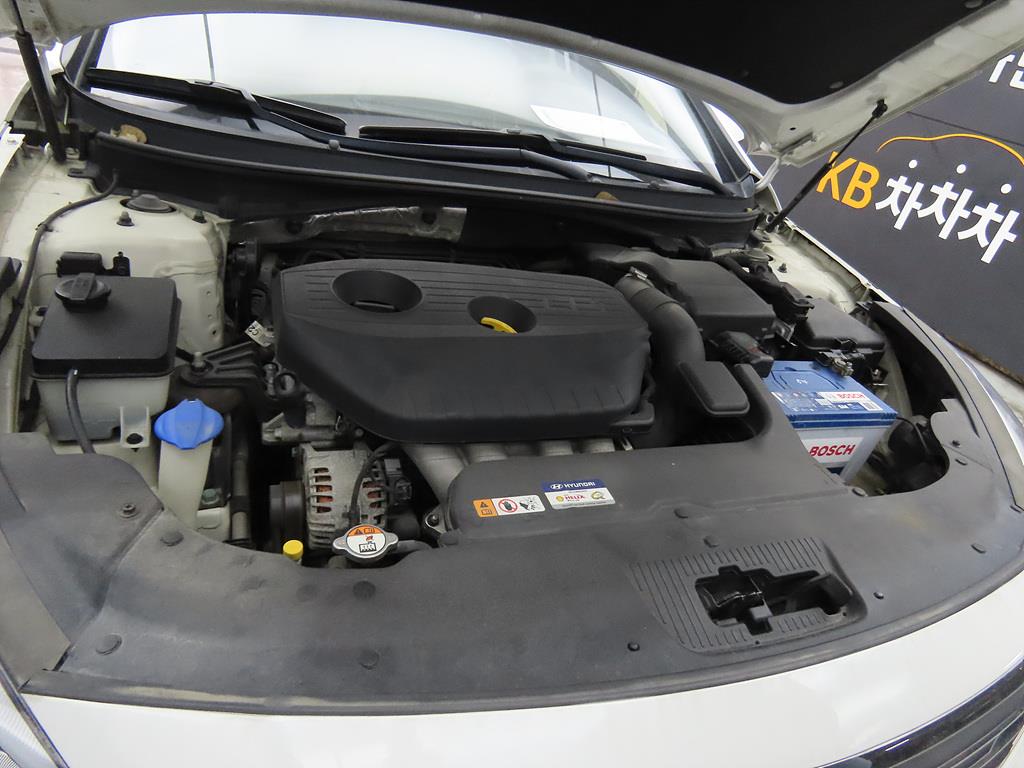 HYUNDAI Sonata 2015 Blanco - Importación desde Corea - HF Imports Iquique - Foto 19