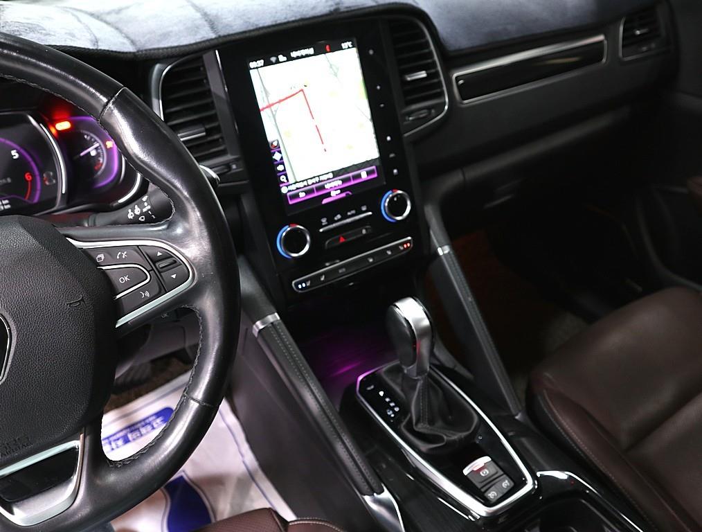 SAMSUNG QM6 - Vista 10