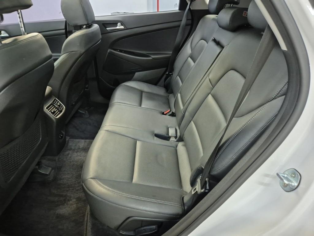 HYUNDAI Tucson - Vista 12