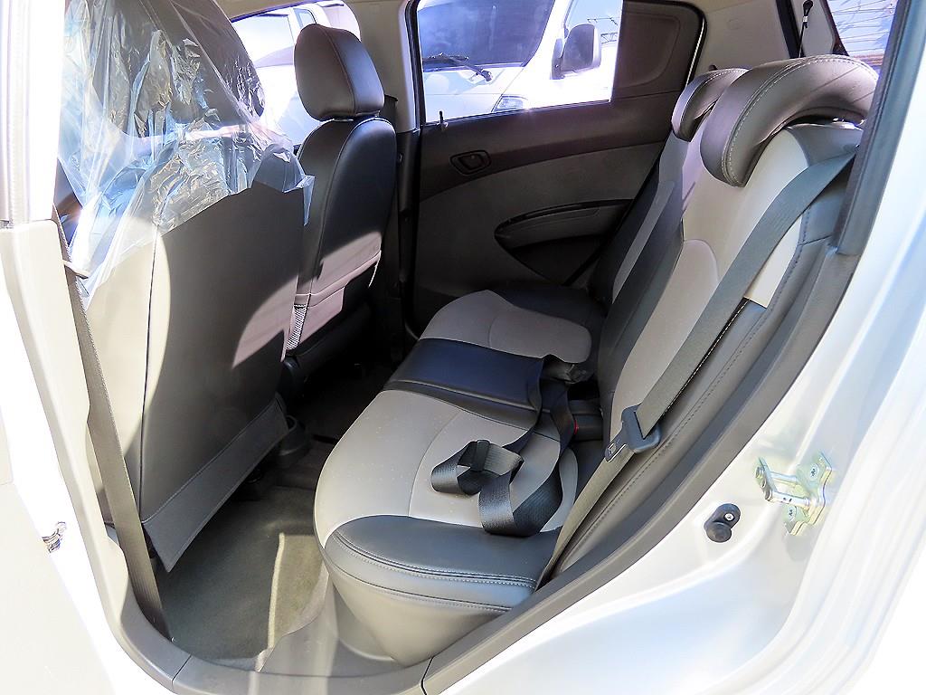 Chevrolet Spark - Vista 6