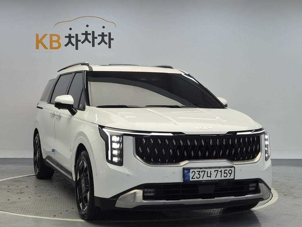 KIA Carnival - Vista 4