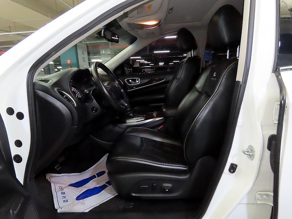 Infiniti QX - Vista 6