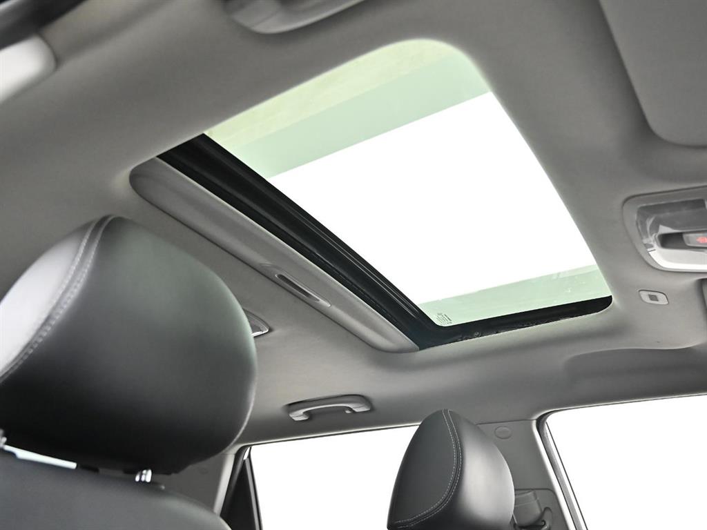 Ssangyong Tivoli 2017 Blanco - Importación desde Corea - HF Imports Iquique - Foto 17