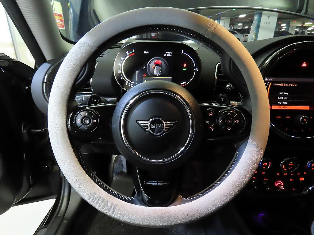 Mini Clubman - Vista 8