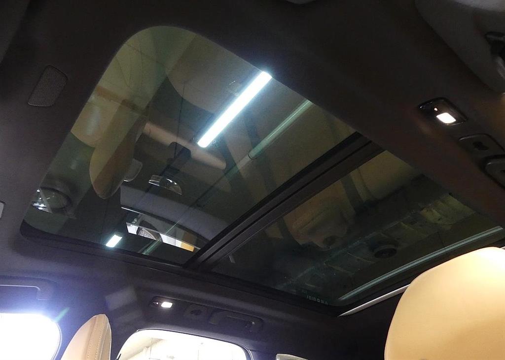 Volvo XC60 2024 Negro - Importación desde Corea - HF Imports Iquique - Foto 19