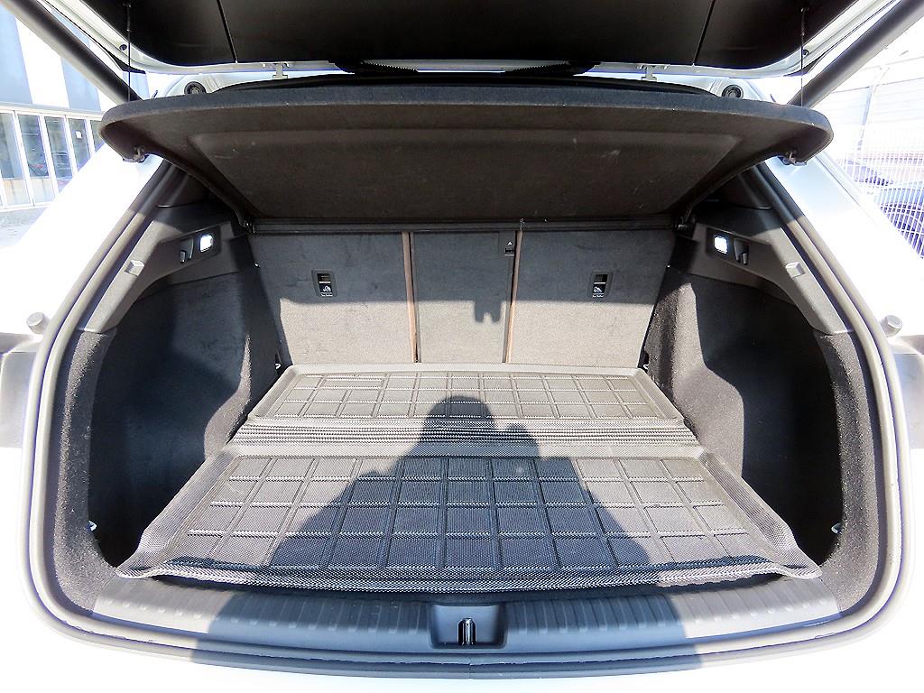 Audi Q4 2022 Blanco - Importación desde Corea - HF Imports Iquique - Foto 17