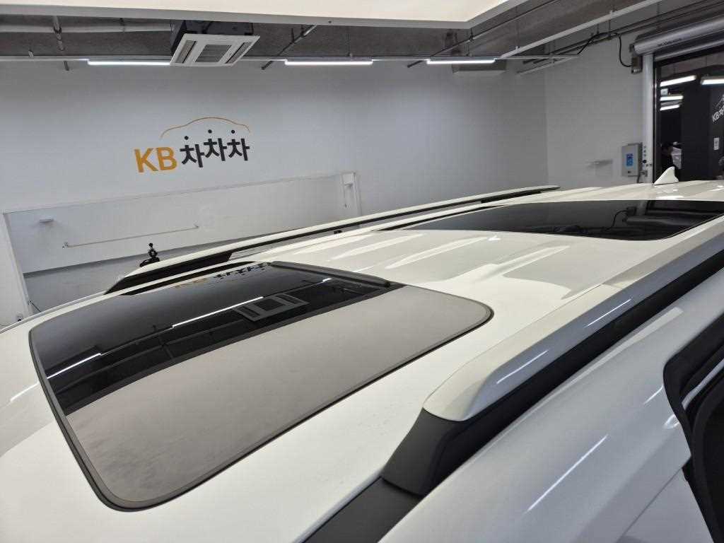 KIA Carnival 2024 Blanco - Importación desde Corea - HF Imports Iquique - Foto 13