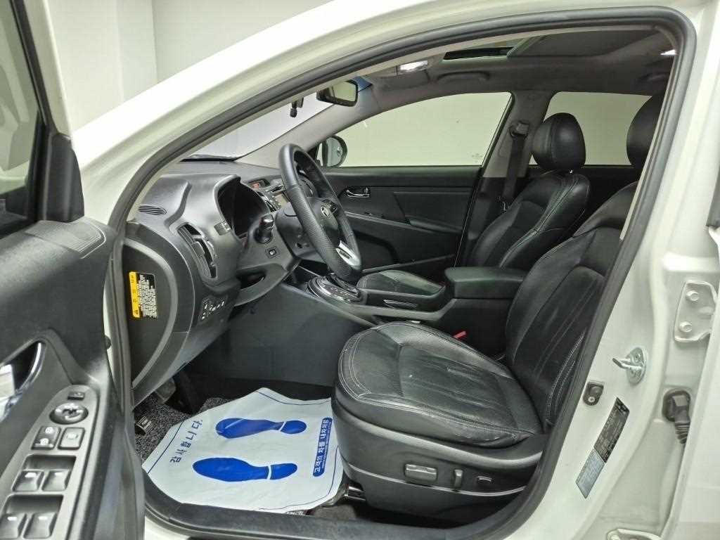 KIA Sportage - Vista 11