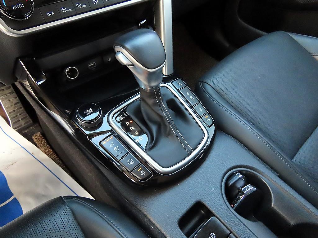 KIA Seltos - Vista 10