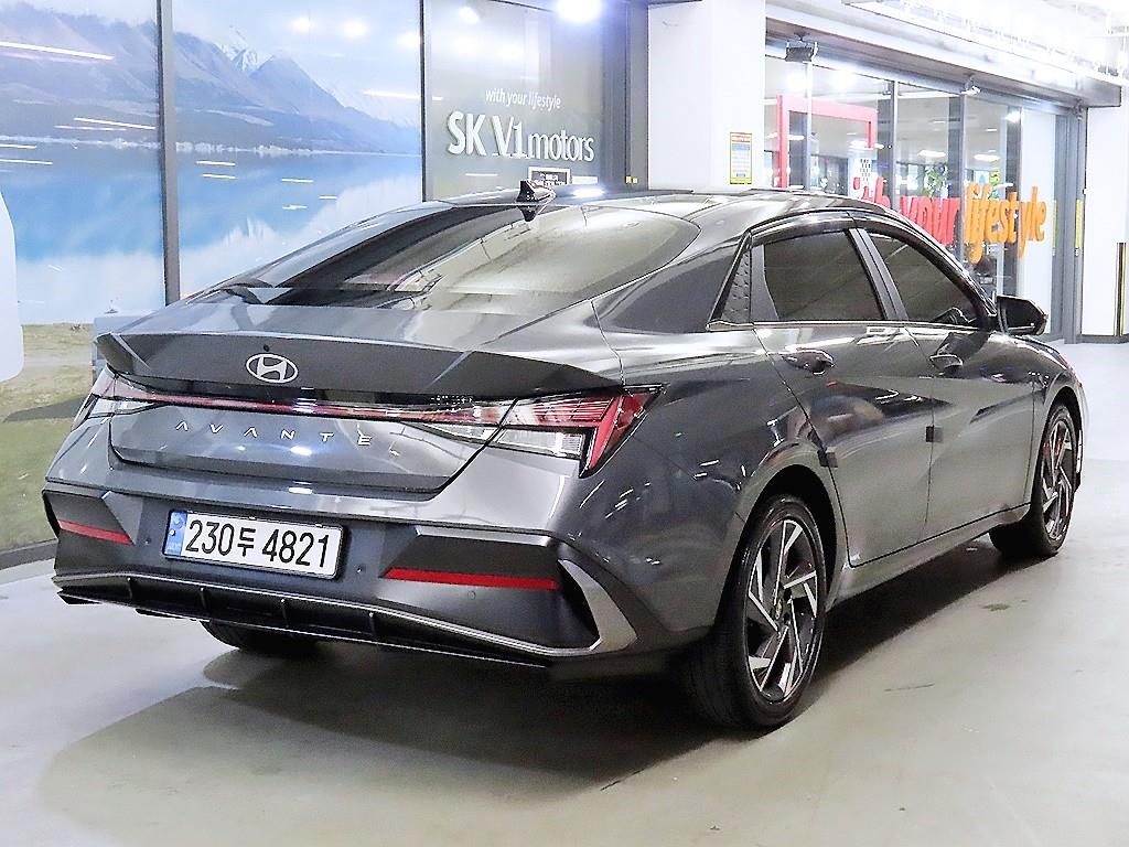 HYUNDAI Avante - Vista 4