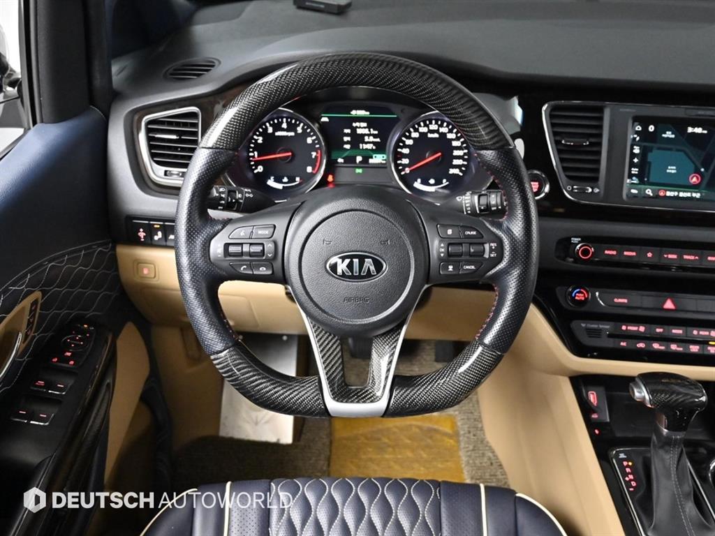 KIA Carnival 2020 the color of pearl - Importación desde Corea - HF Imports Iquique - Foto 13