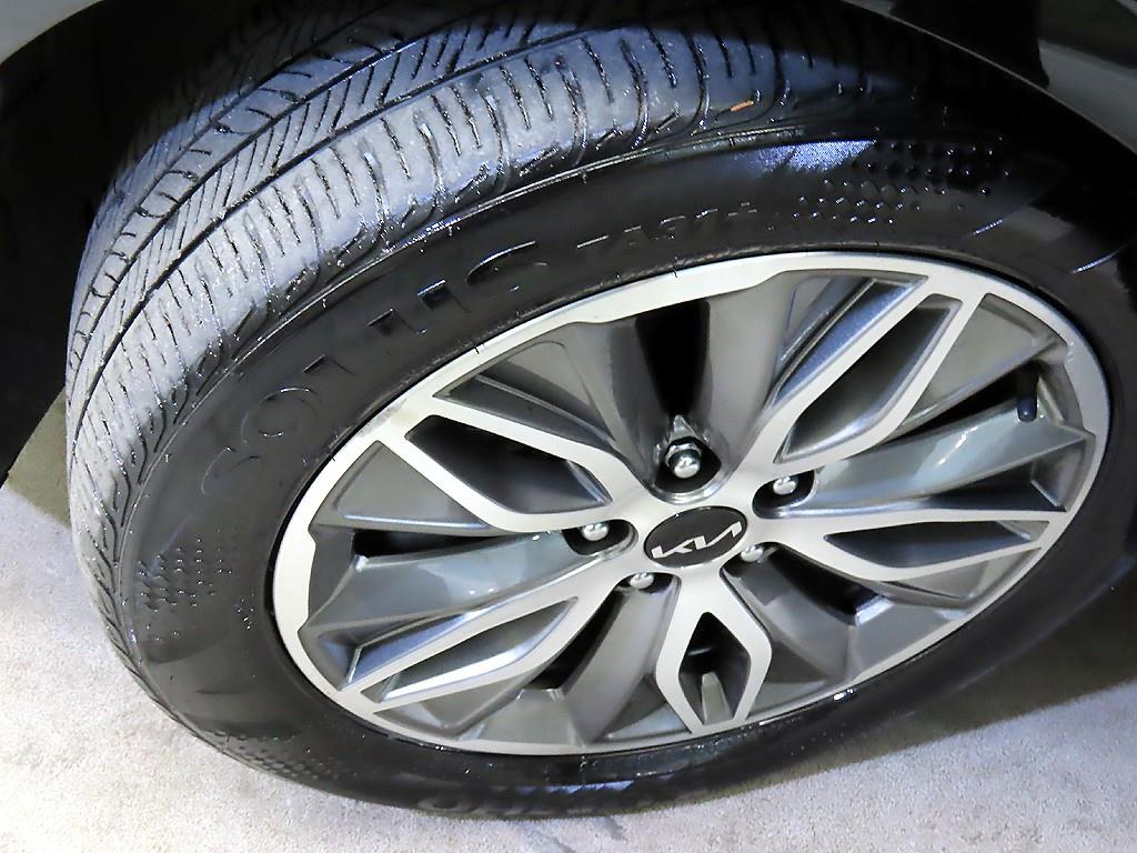 KIA K5 2022 Negro - Importación desde Corea - HF Imports Iquique - Foto 18