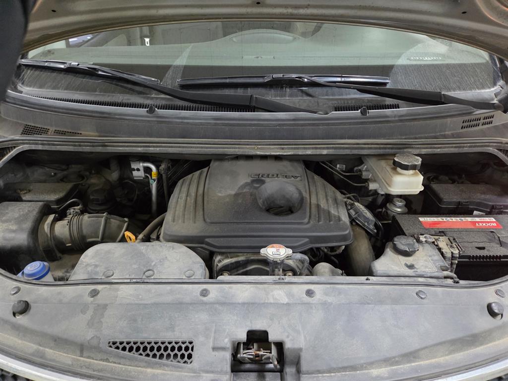 HYUNDAI Starex 2015 Plateado - Importación desde Corea - HF Imports Iquique - Foto 16