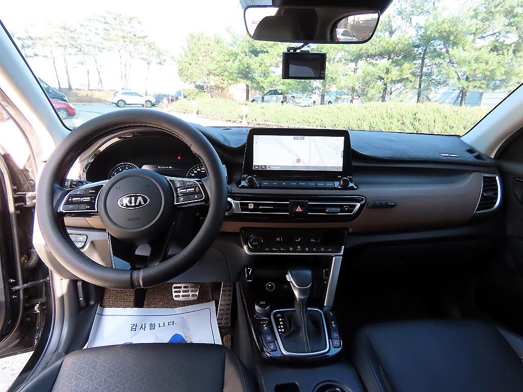 KIA Seltos - Vista 7