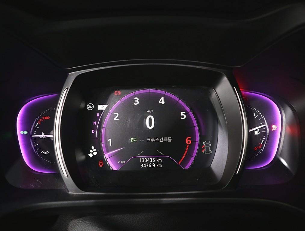 SAMSUNG QM6 - Vista 6