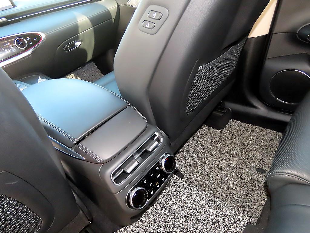 Genesis GV70 2022 - Importación desde Corea - HF Imports Iquique - Foto 15