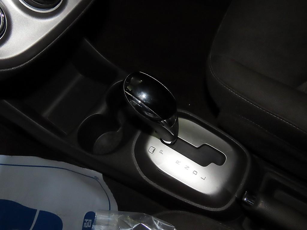 Chevrolet Spark - Vista 12