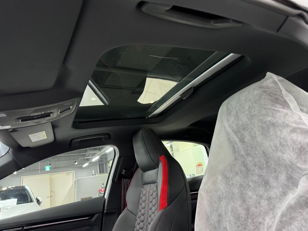 Audi RS3 2025 Blanco - Importación desde Corea - HF Imports Iquique - Foto 14