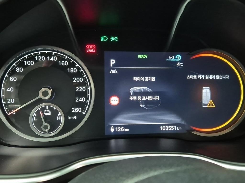 Genesis G80 - Vista 6