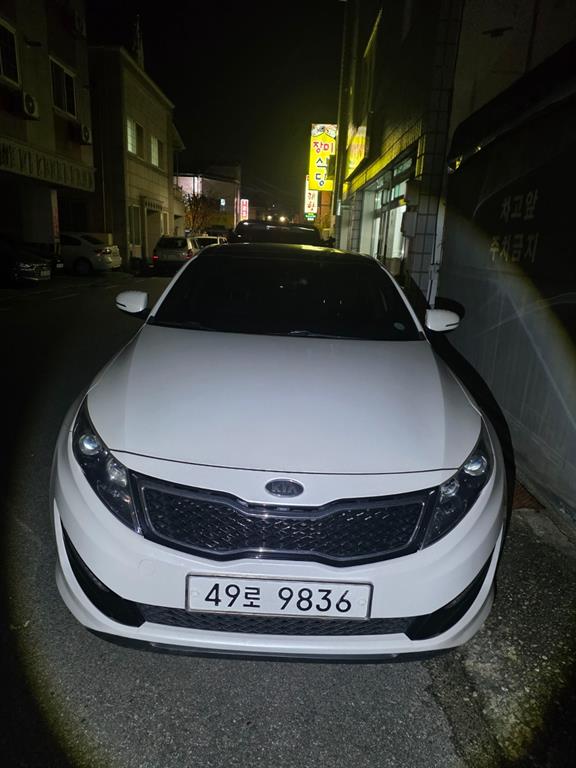 KIA K5 2012 Blanco - Importación desde Corea - HF Imports Iquique - Foto 1