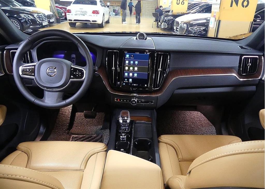 Volvo XC60 - Vista 4