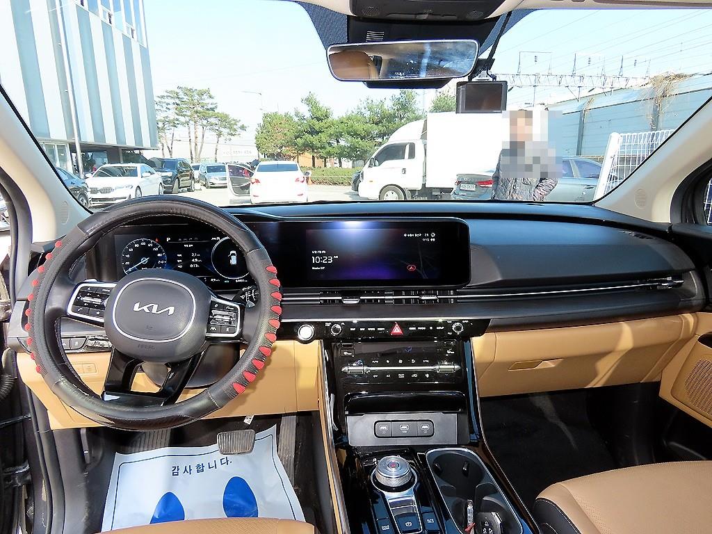 KIA Carnival - Vista 7