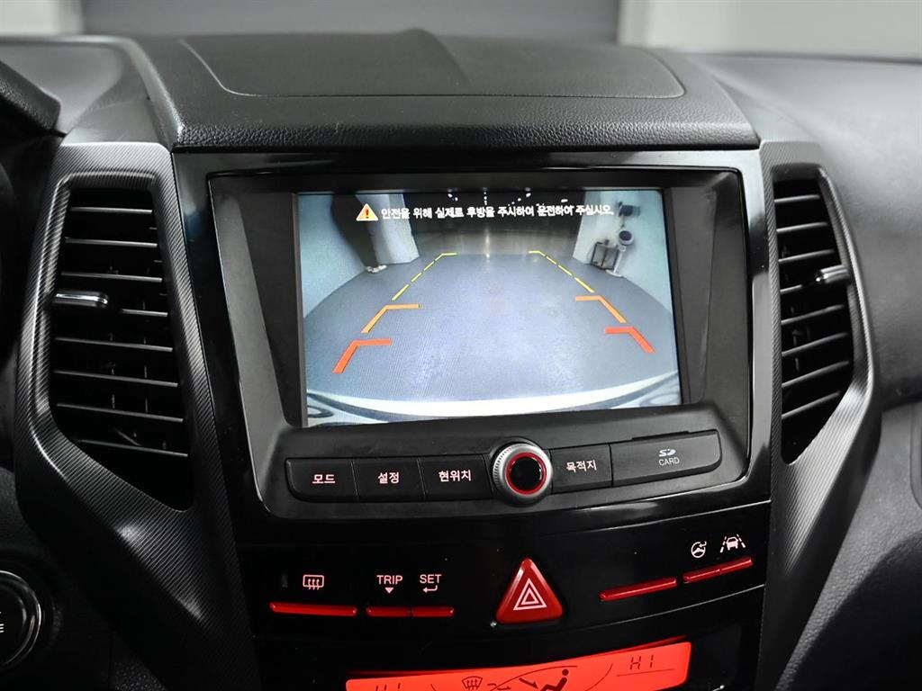 Ssangyong Tivoli 2017 Blanco - Importación desde Corea - HF Imports Iquique - Foto 13