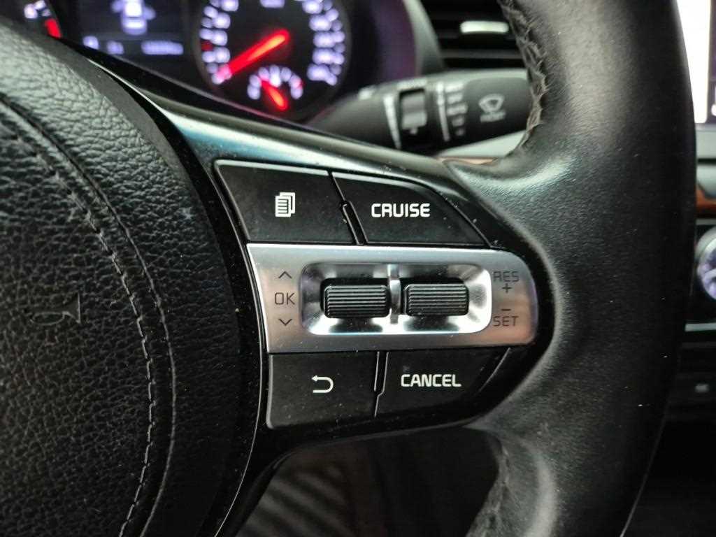 KIA K7 2016 Negro - Importación desde Corea - HF Imports Iquique - Foto 15