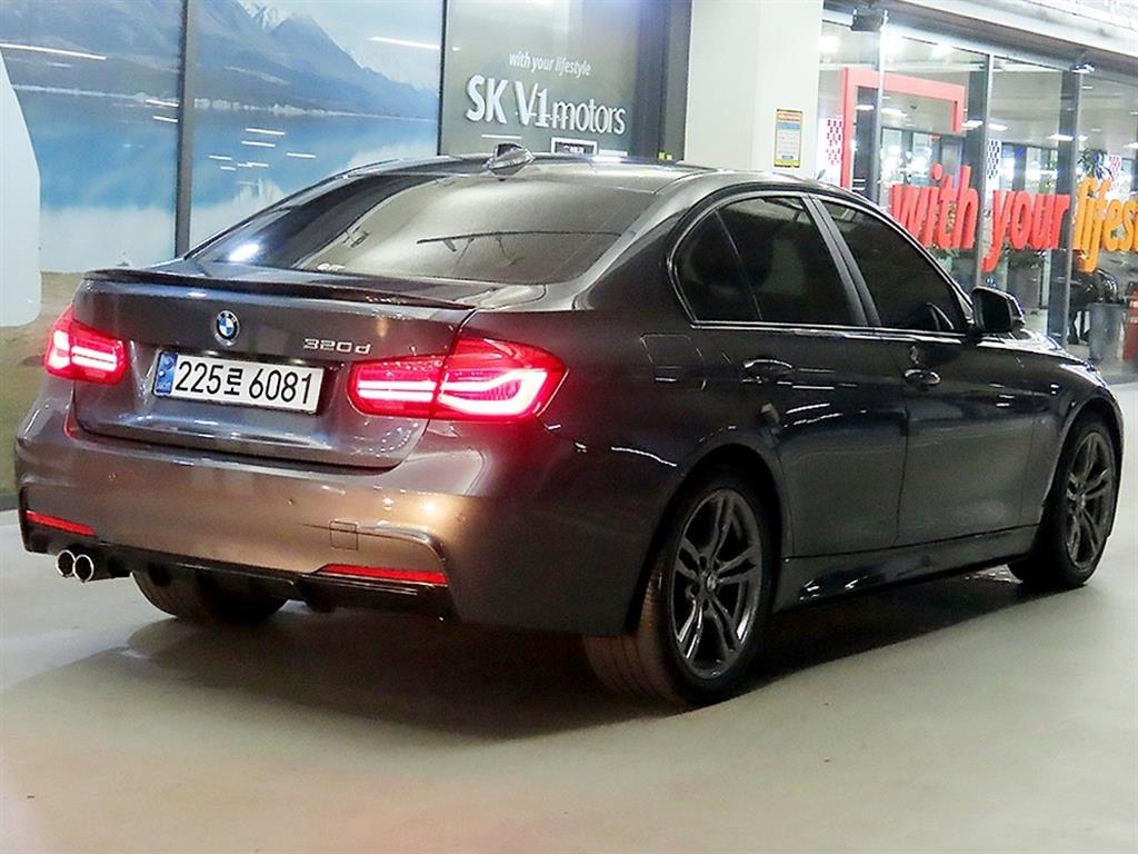 BMW 3 series - Vista 4