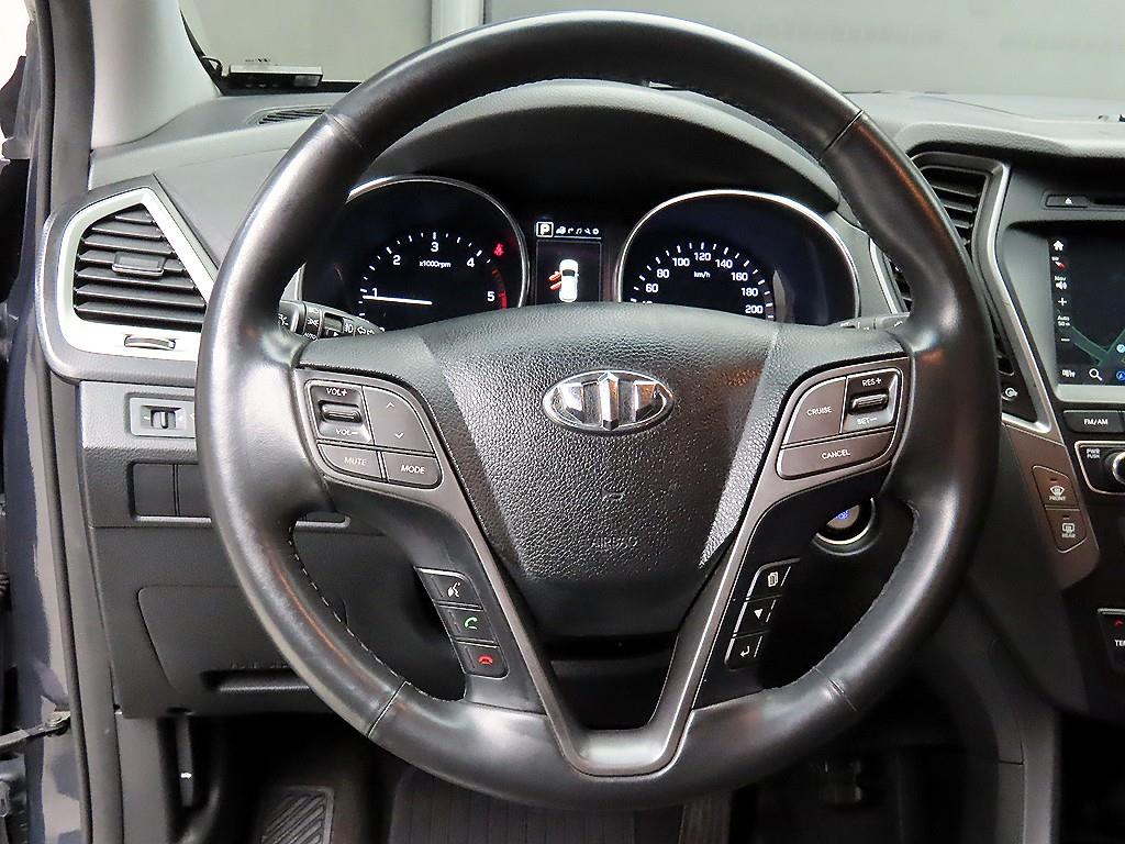 HYUNDAI Santa Fe - Vista 9
