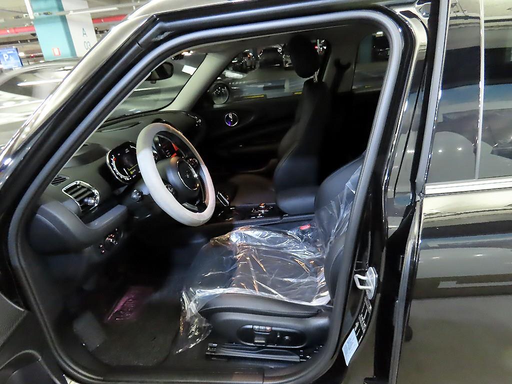 Mini Clubman - Vista 6