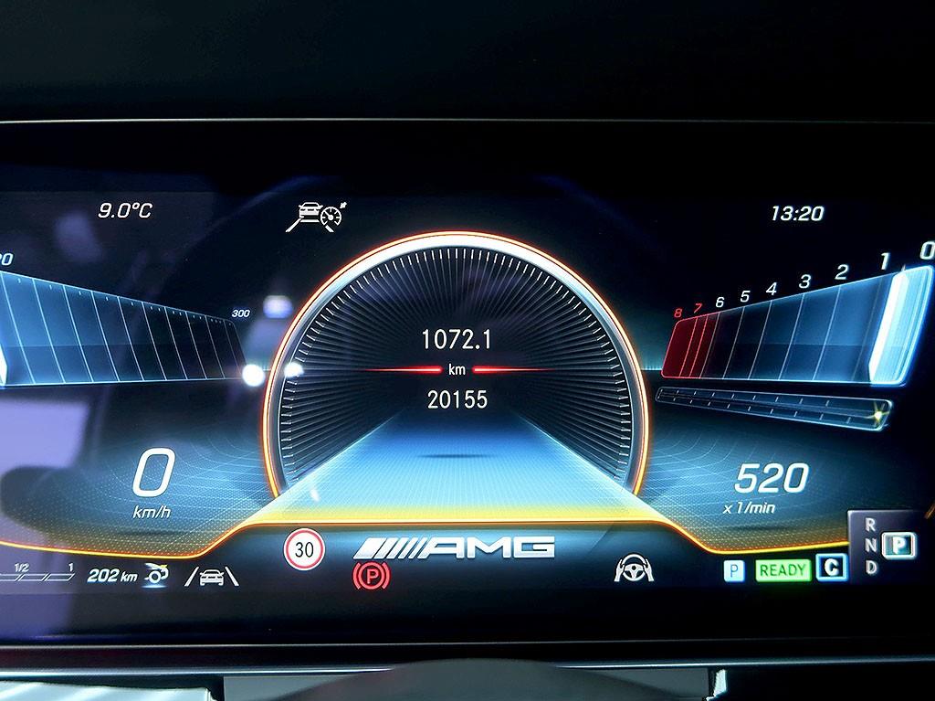 Mercedes Benz AMG GT - Vista 11