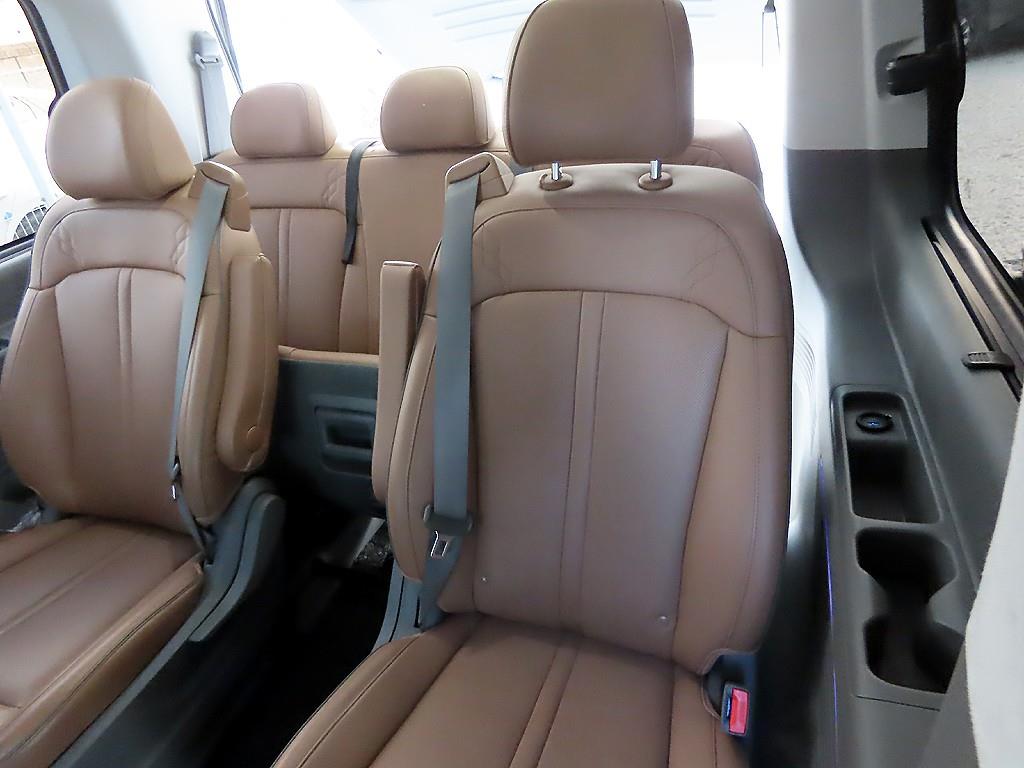 HYUNDAI Staria - Vista 7