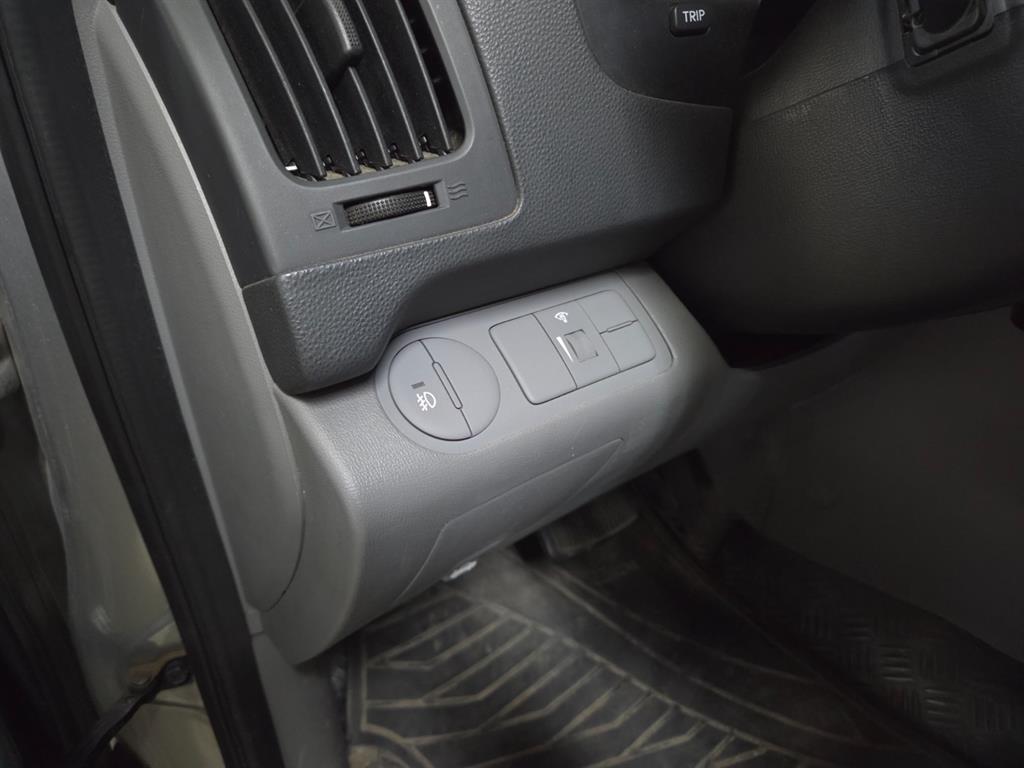 HYUNDAI Starex 2015 Plateado - Importación desde Corea - HF Imports Iquique - Foto 13