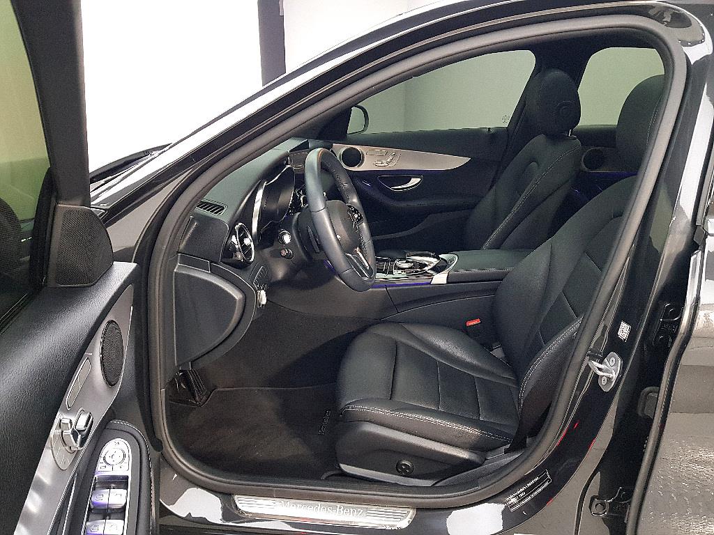 Mercedes Benz C Class - Vista 8