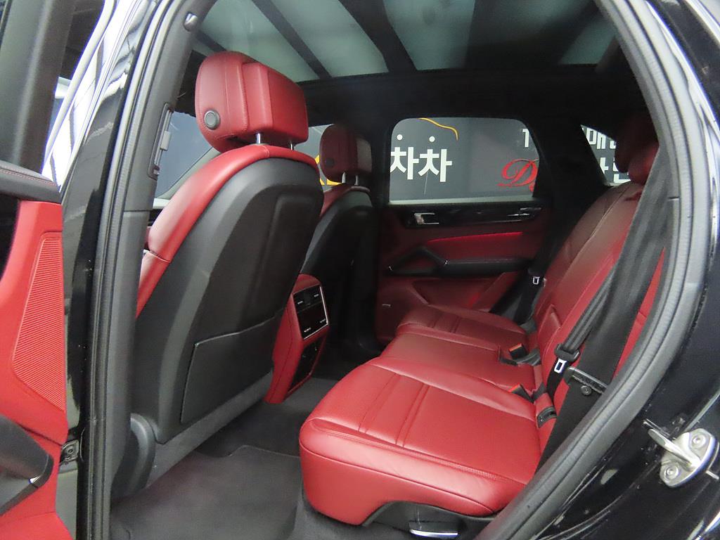 Porsche Cayenne - Vista 6