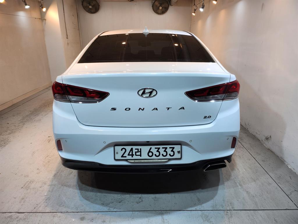 HYUNDAI Sonata - Vista 3